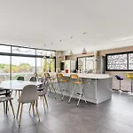 Le Couvent Des Ursulines - Penthouse Climatise Piscine